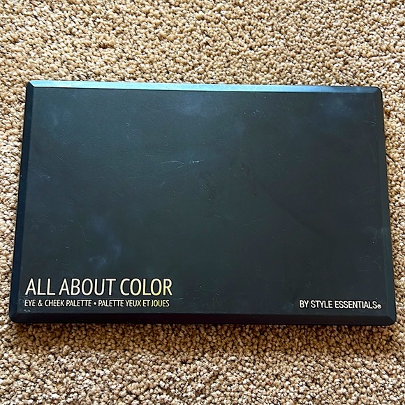 All about color eye & cheek palette by Style Essentials - Picture 4 of 6